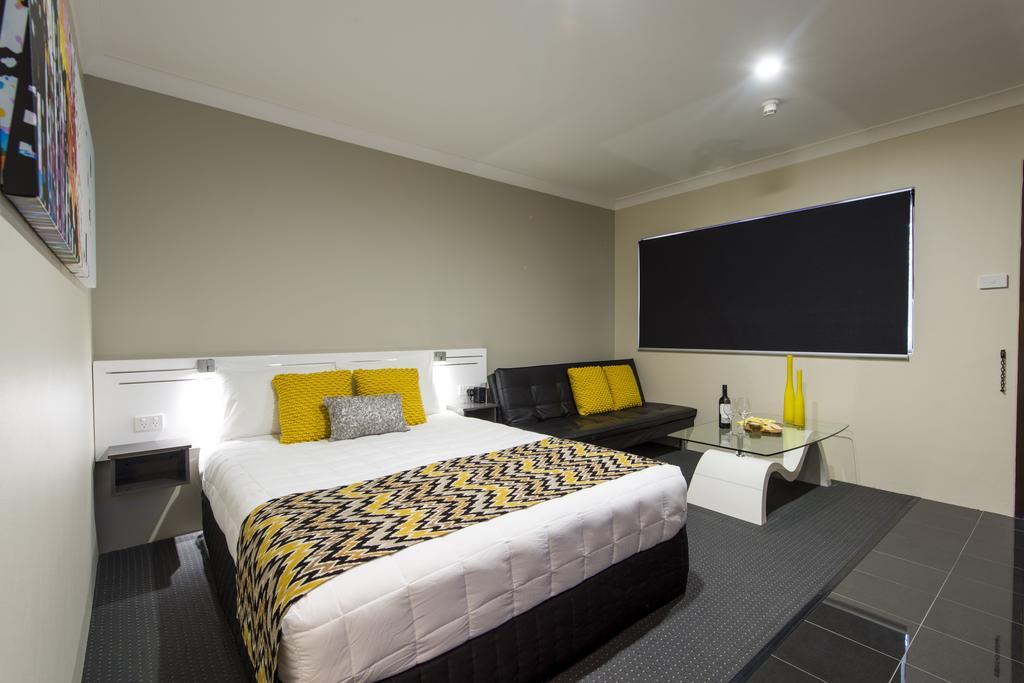 Abbey Motor 4* Grafton